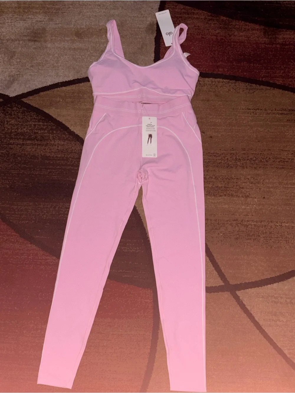 Women’s Pink Alo Sports Bra & Legging Set - Picture 5 of 5